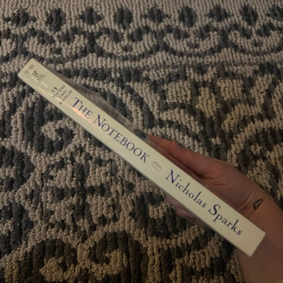 HOLIDAY SALE The Notebook by Nicholas Sparks - Picture 4 of 5